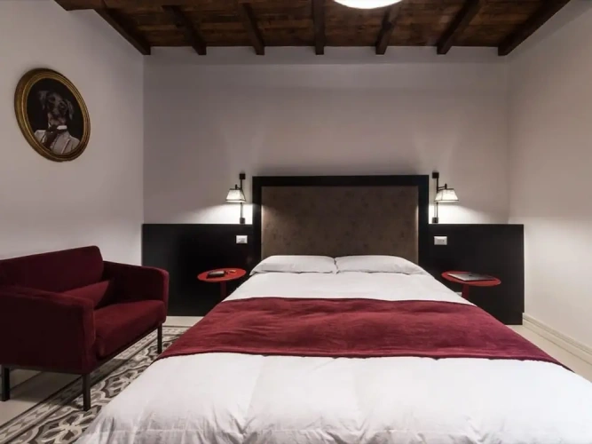 3 Bedrooms Apartment