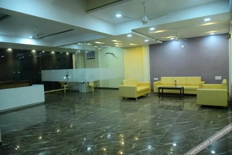 Hotel Savera Palace