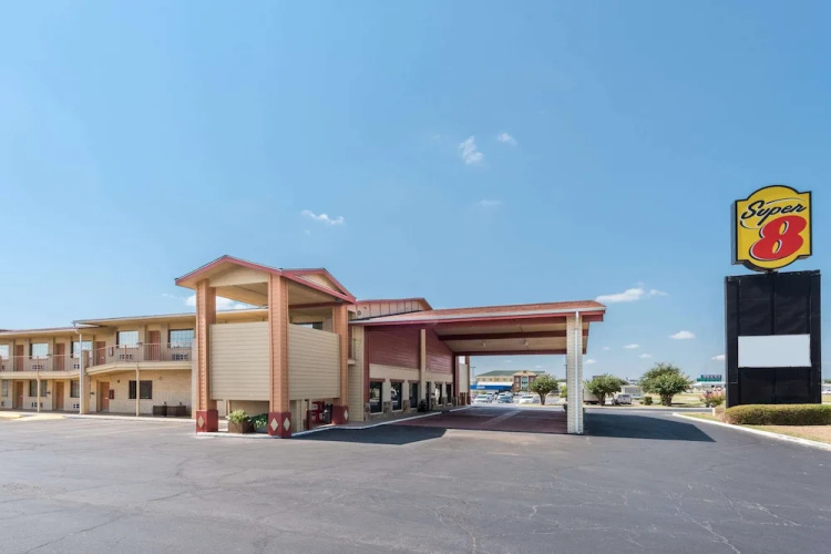 Super 8 Waco/mall Area Tx - Waco, TX