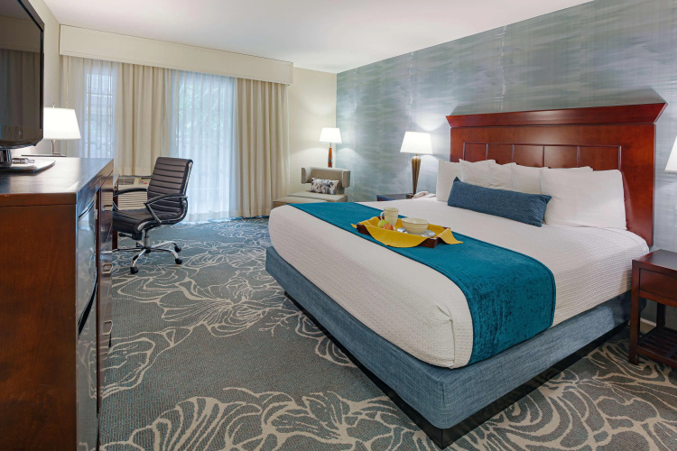 Best Western Plus Carpinteria Inn photo 7