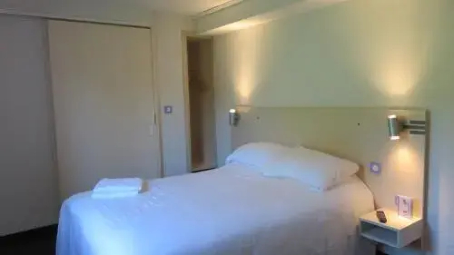 Brit Hotel Rouen Sud Val-de-Reuil