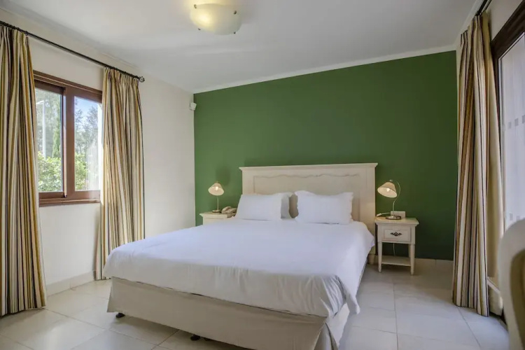 Aliathon Ionian Hotel