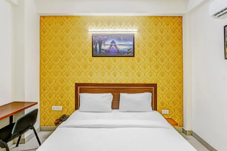 Hotel Noida Continental