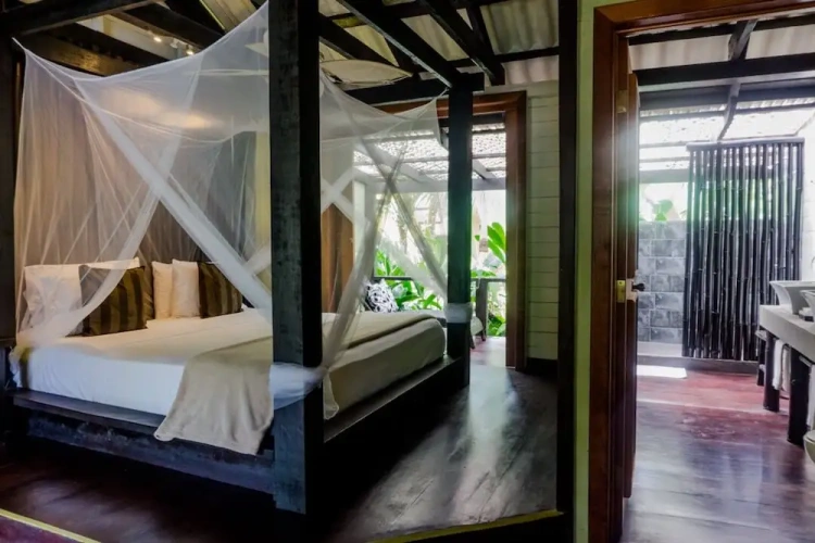 Superior Double room with pool view