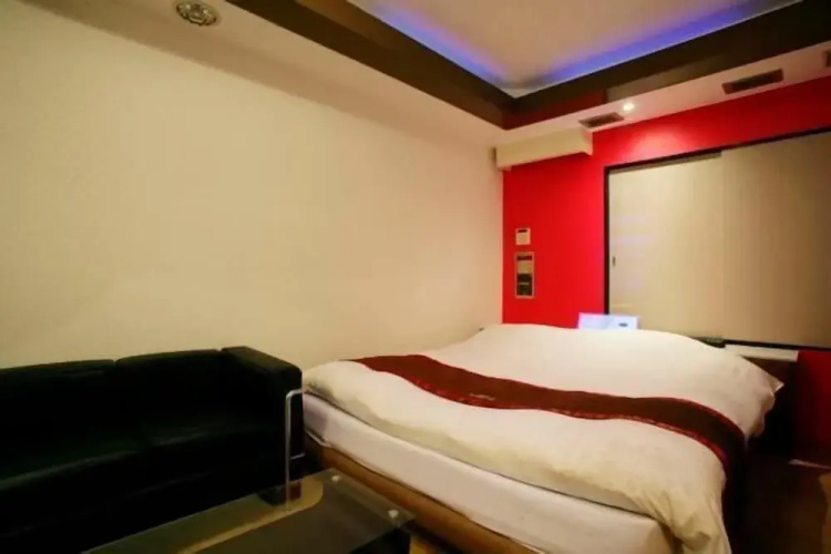 Hotel Mobilia - Adults Only