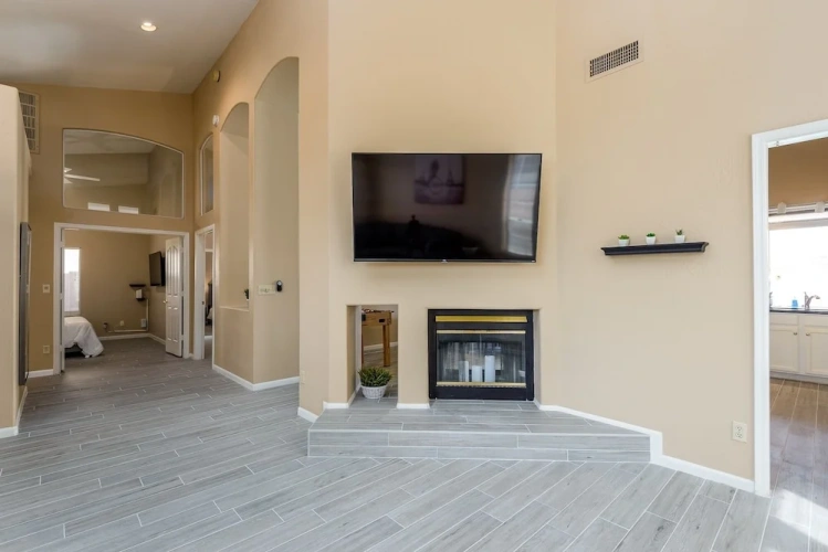 3 Bedrooms Cottage