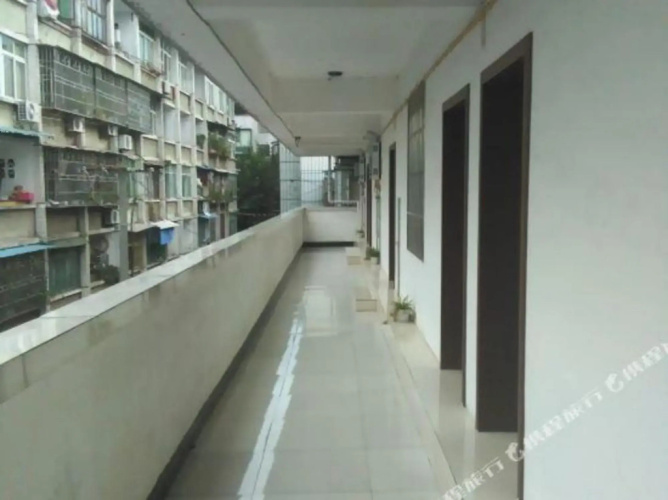 Mianyang Qingzhen Temple Guesthouse