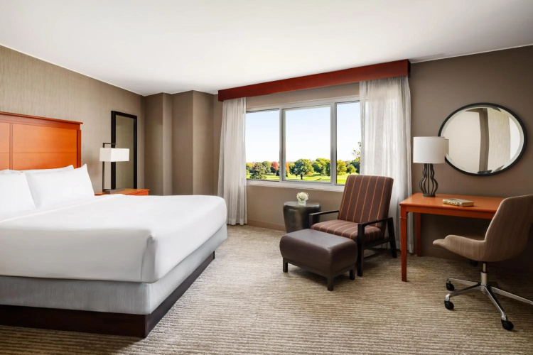 Eaglewood Resort and Spa