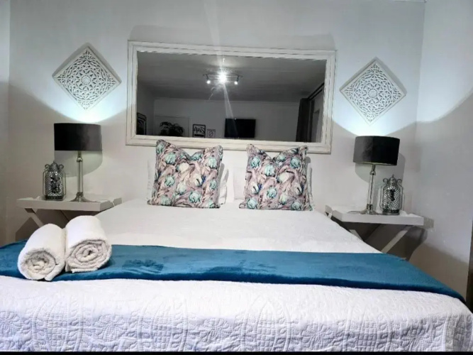 CH Airport Accommodation Room 2