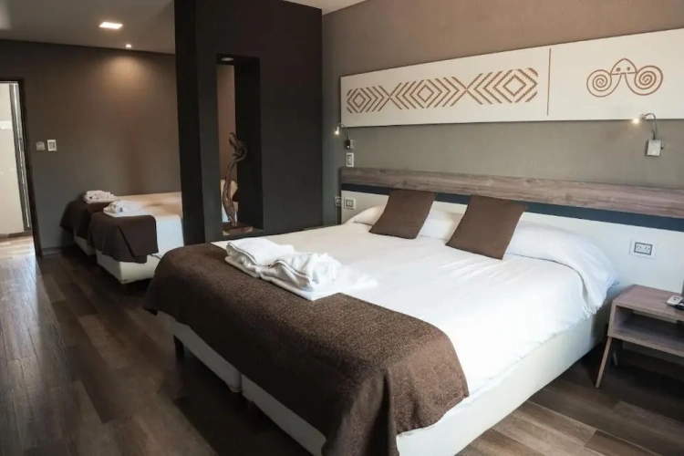 Classic Quadruple room