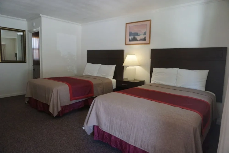 Deluxe Quadruple room