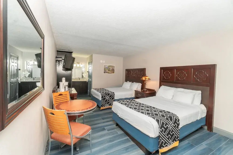 Sunshine Inn