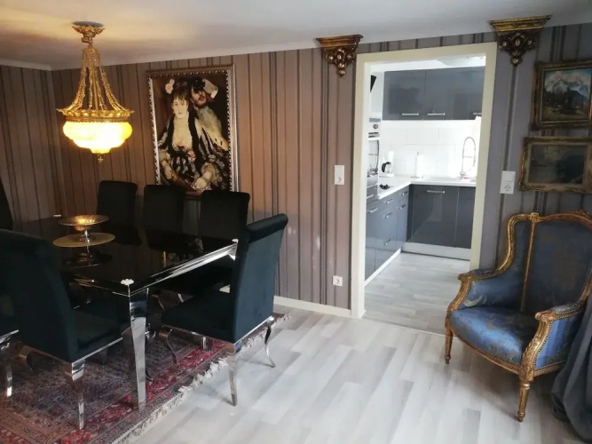 Eleonora Apartment