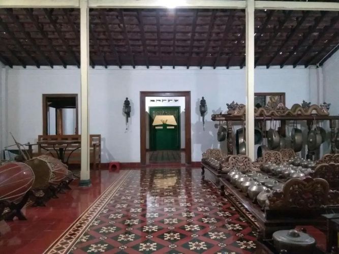 Omah Pitoe Guest House