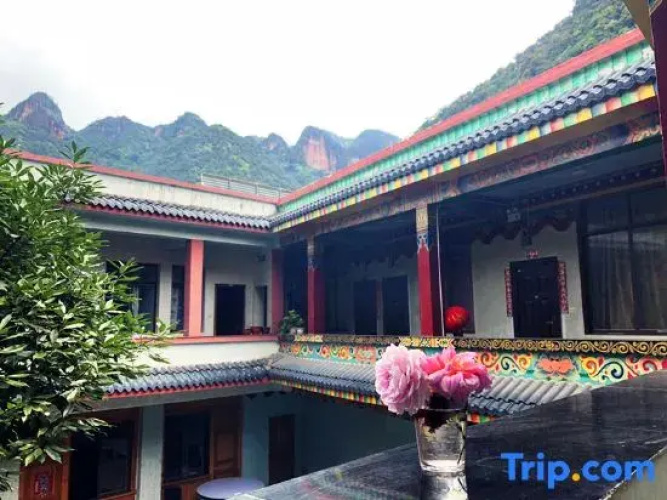 Zixin Space Leisure Hotel