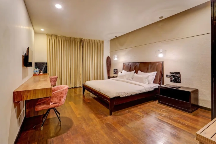 Superior room