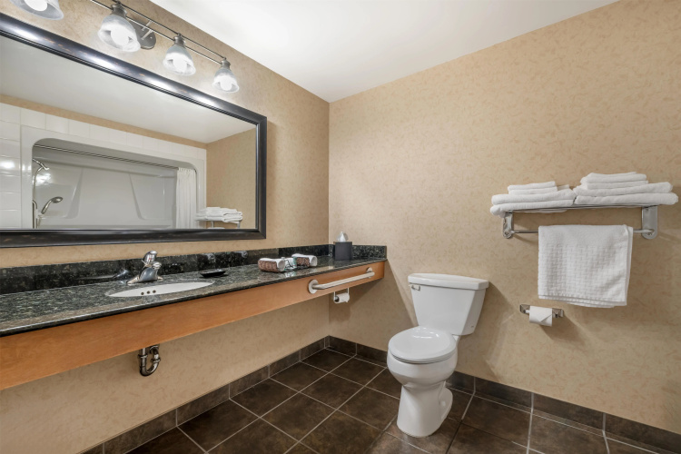 Best Western Sicamous Inn photo 12