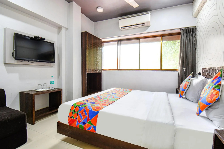OYO Flagship 18914 Hotel Rajdhani