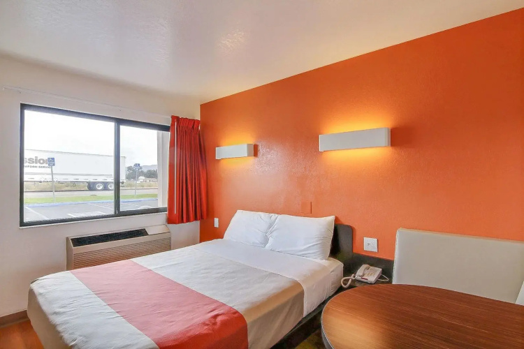 Motel 6 Buellton, CA - Solvang Area