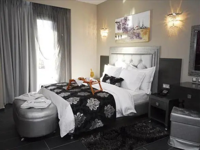 4 Epoxes Hotel Spa
