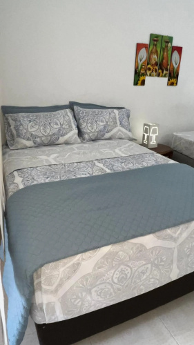cómodo apartamento gran ubicación y a/c