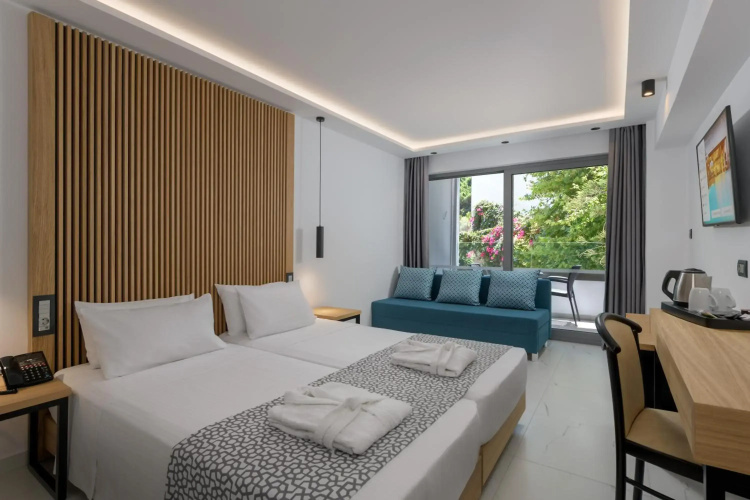Oceanis Hotel