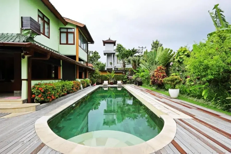 Villa with balcony and with view