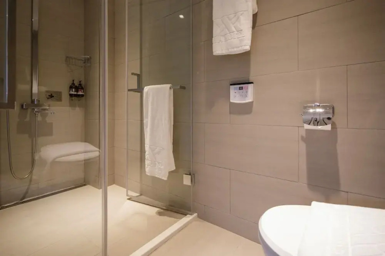 Via Hotel Premium