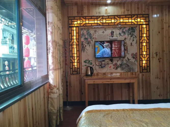 Lucky Inn