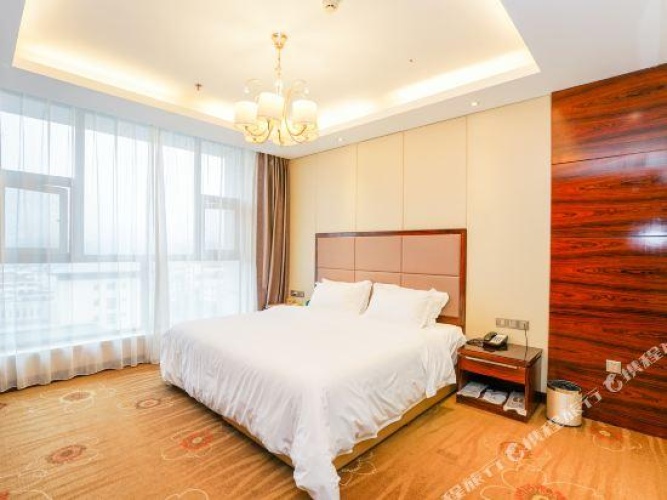 Premier Suite