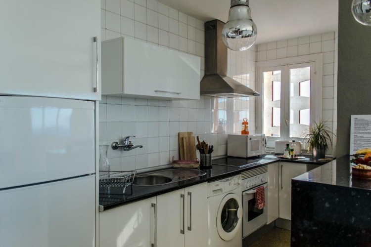 3 Bedrooms Apartment