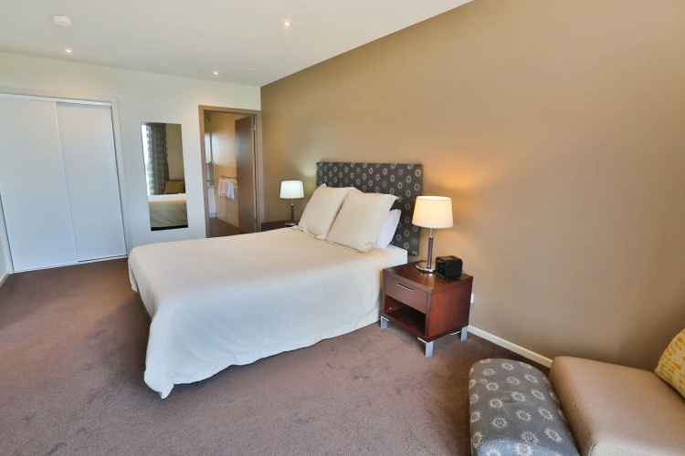 Lady Bay Resort