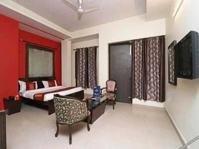 Krishna 26 By OYO Rooms