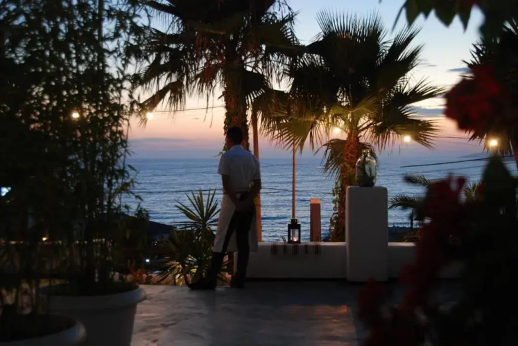 Saranda Hotel