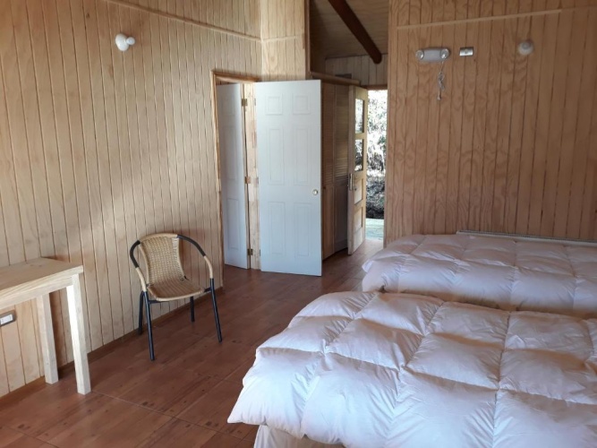 Standard Triple room with lake view