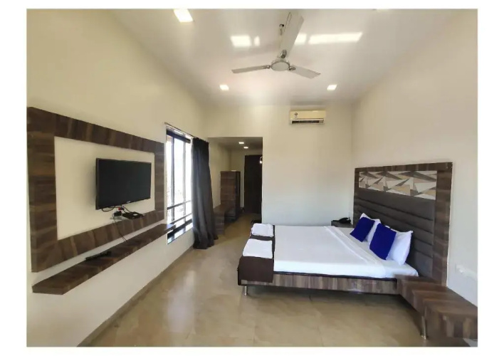 Hotel Lalit Inn