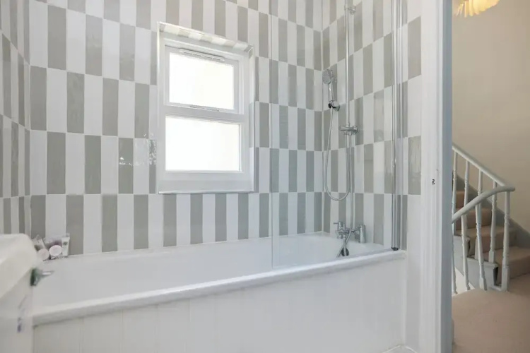 Finsbury Park Two-Bed Split-Level Flat