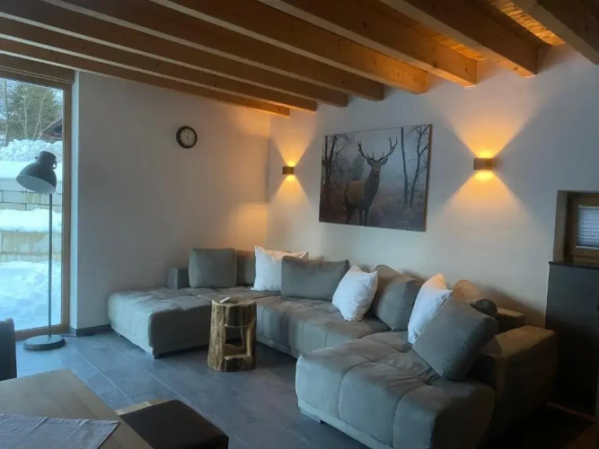2 Bedrooms Quadruple Apartment