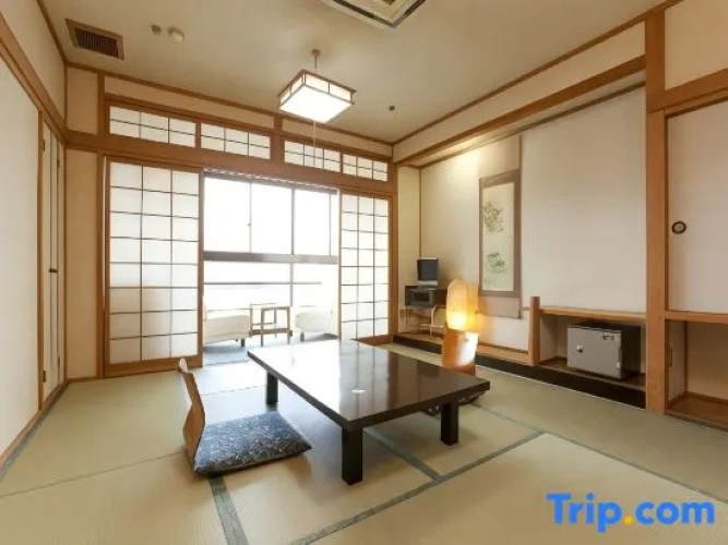 Standard Twin room with river view