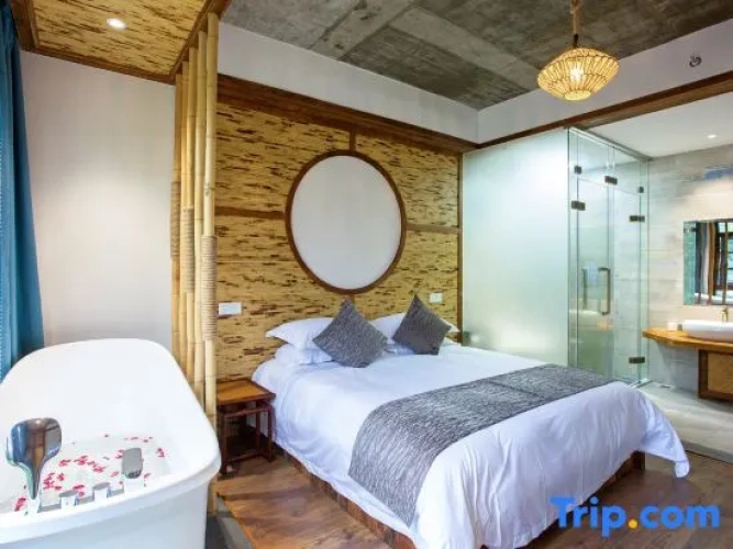 Twin Suite with balcony