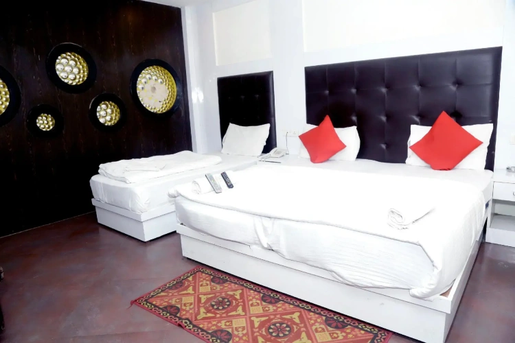 Deluxe Triple room