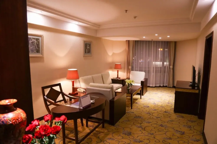 Xi'an Crystal Island Hotel