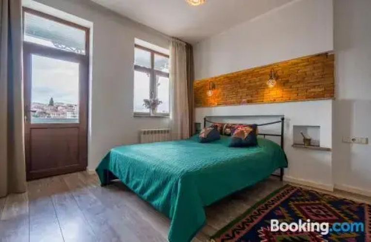 No12 Apartment