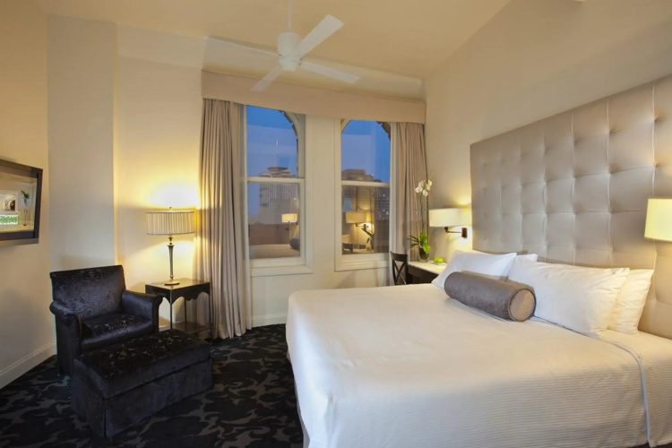 International House Hotel