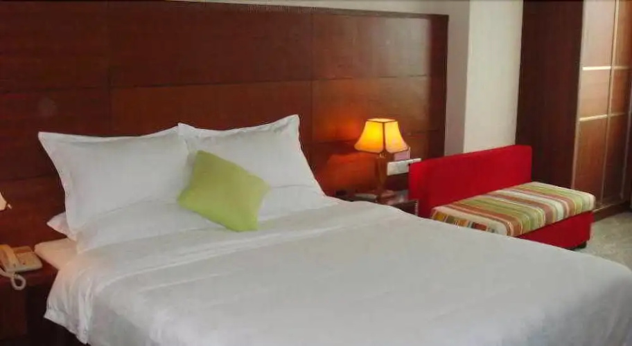 Guangzhou Phoenix Suite