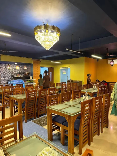 Sulthan Hotel and Restaurant