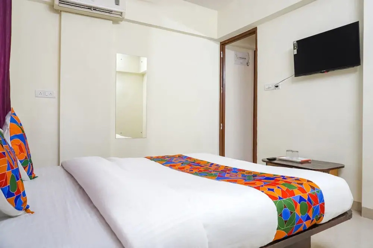 Fabhotel Stay Inn