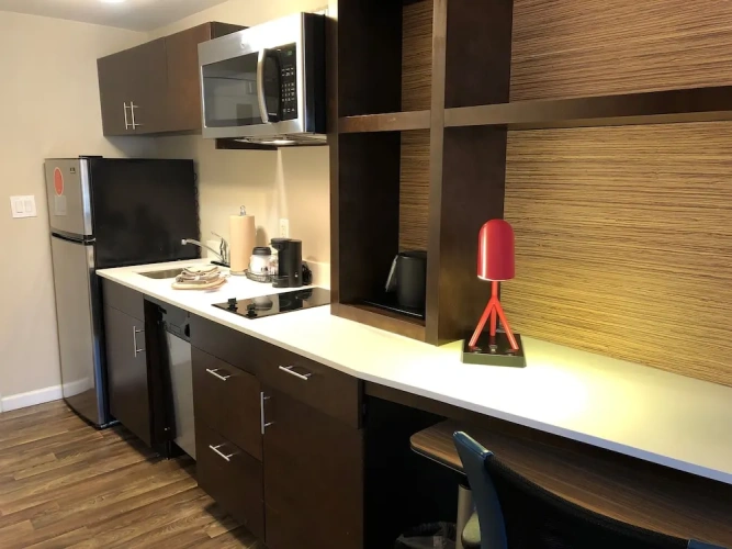 1 Bedroom Suite