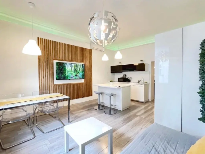 Deluxe Double Apartment