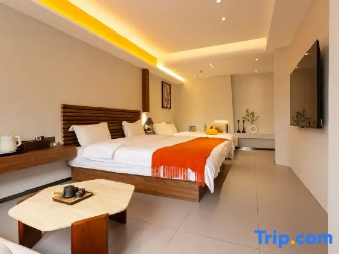 Twin Suite with balcony